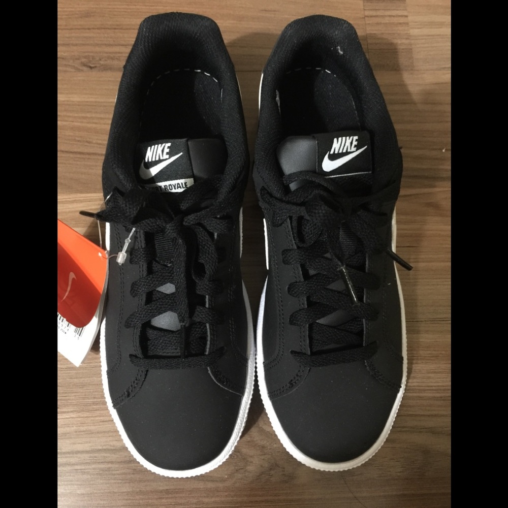 Nike shoes